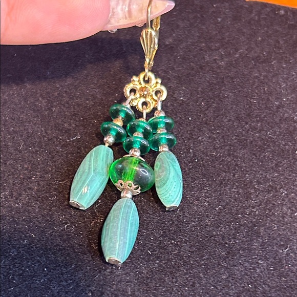 bohemian-style chandelier earrings. - Picture 5 of 8